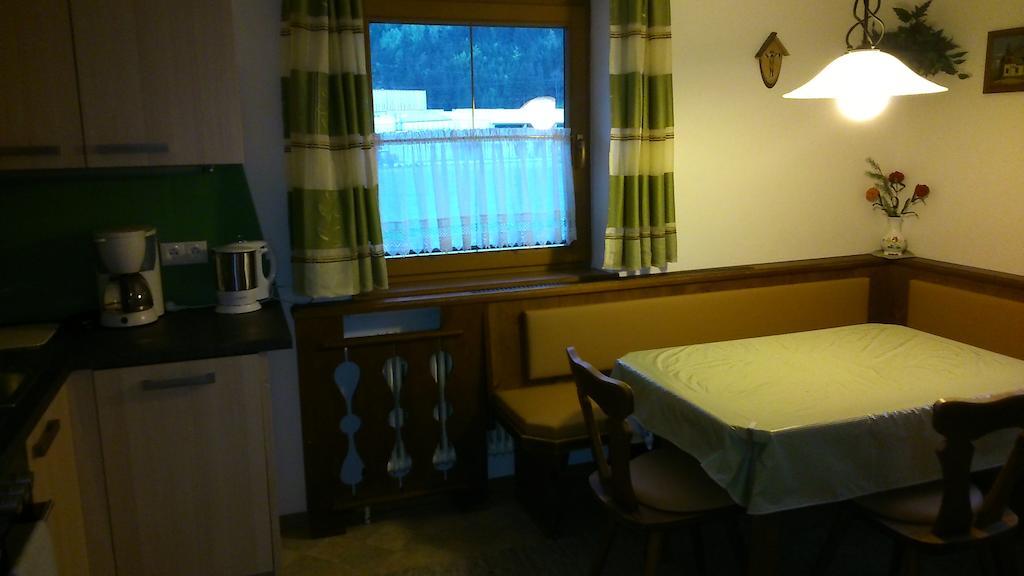 Haus Schiestl Appartement Zell am Ziller Kamer foto