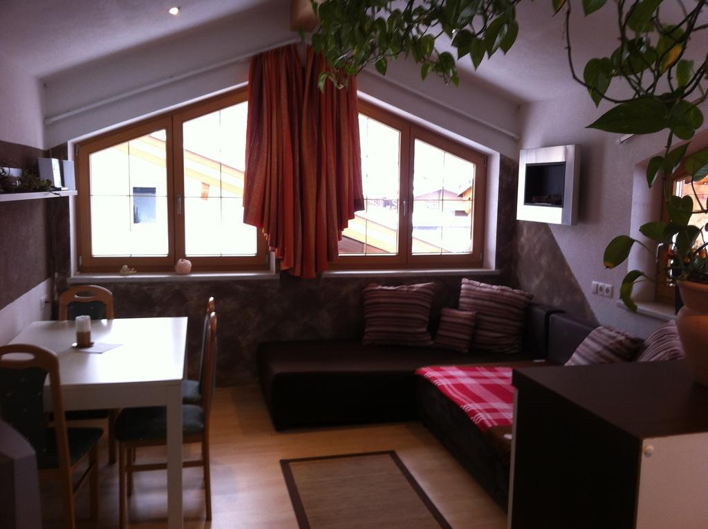 Haus Schiestl Appartement Zell am Ziller Kamer foto