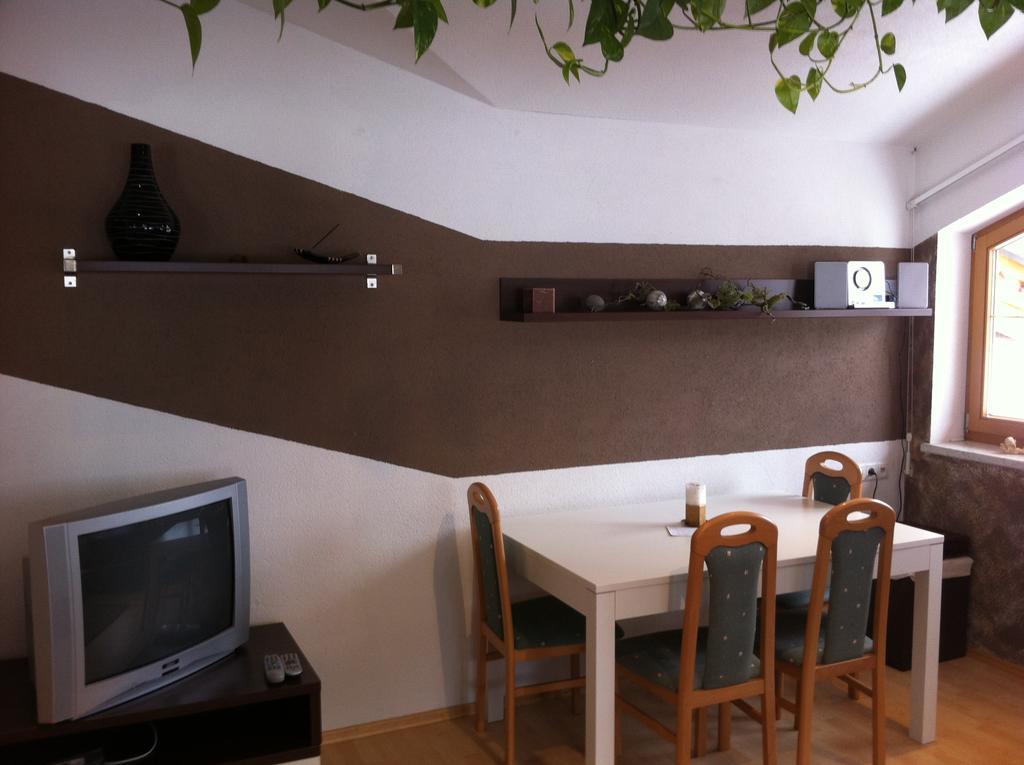 Haus Schiestl Appartement Zell am Ziller Kamer foto